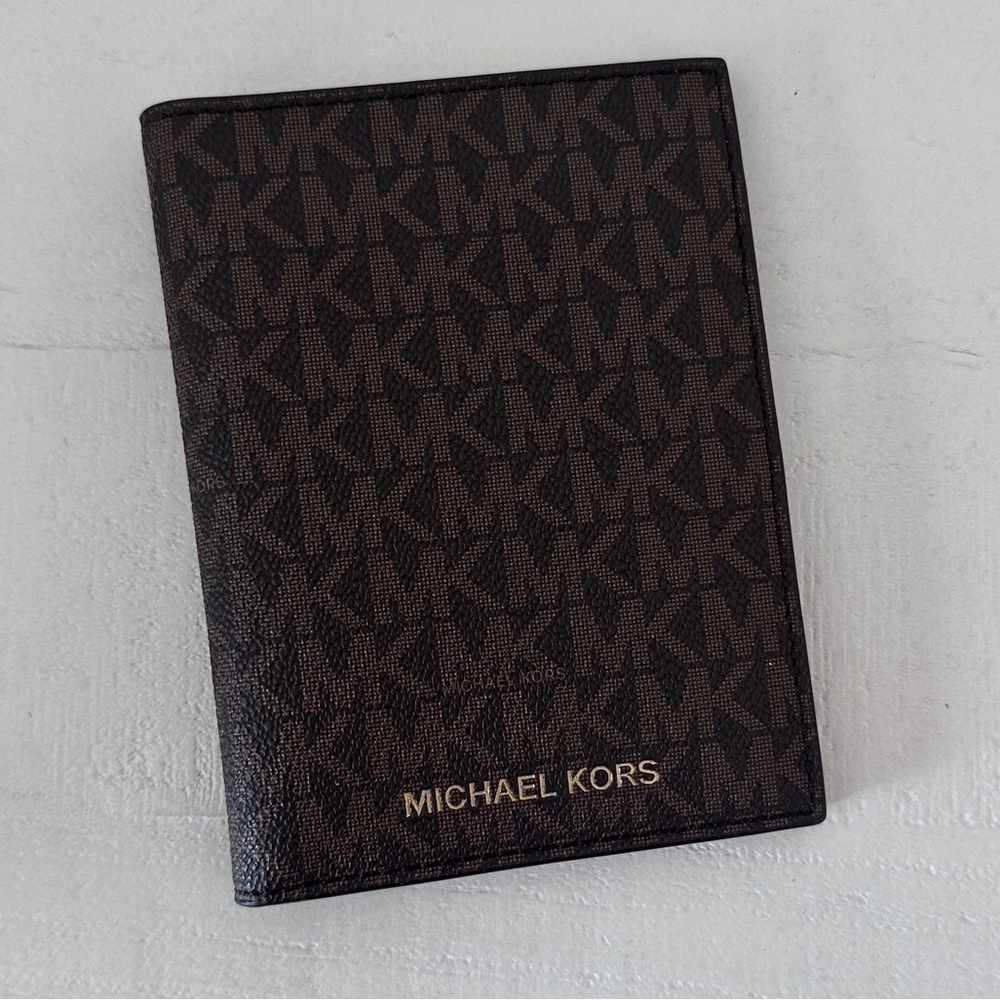 Michael Kors Passport Cover